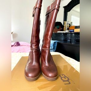 UGG Shearling lined knee high platform boot!!